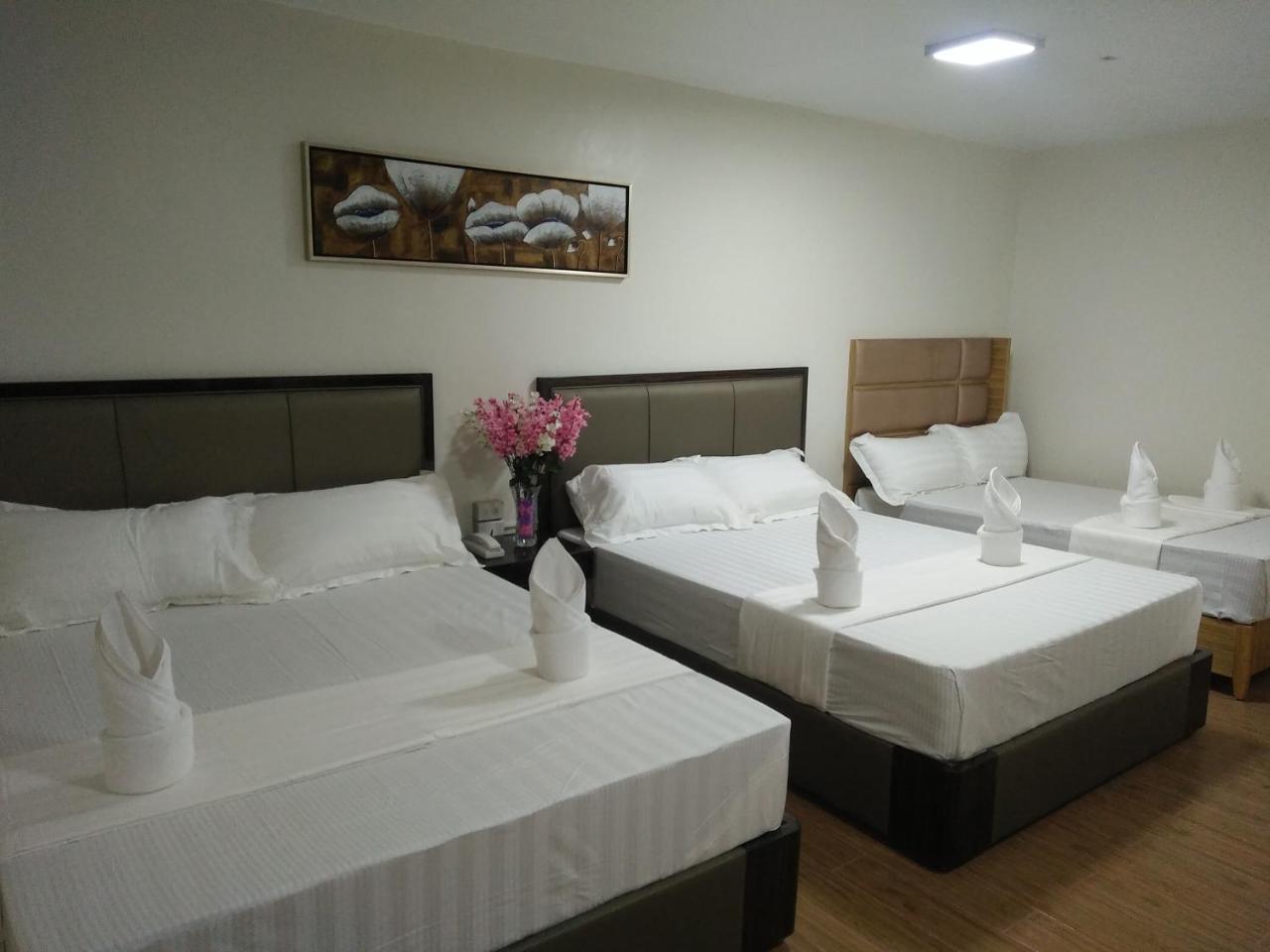 Meaco Royal Hotel - Batangas City Экстерьер фото